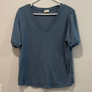 Mod Ref Slate Blue V-Neck Short Sleeve Tee